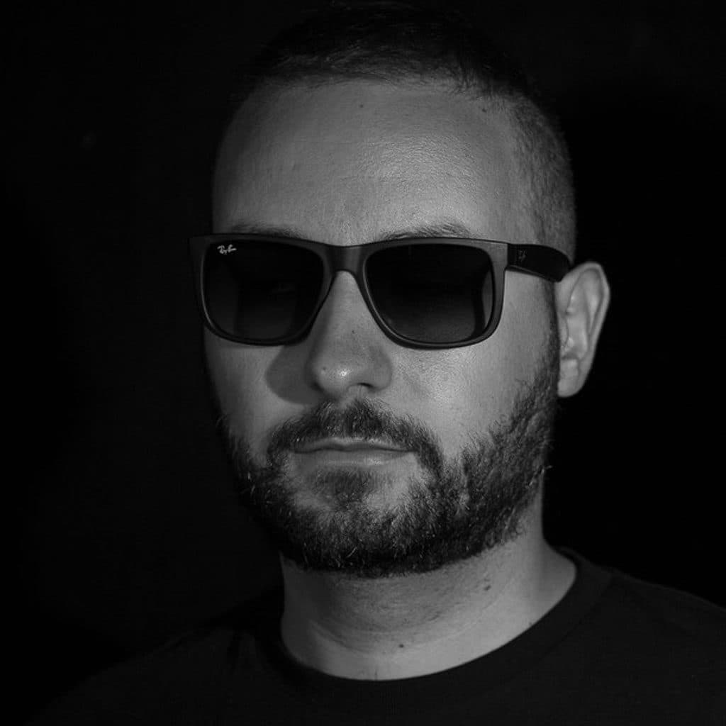 MOTVS portrait